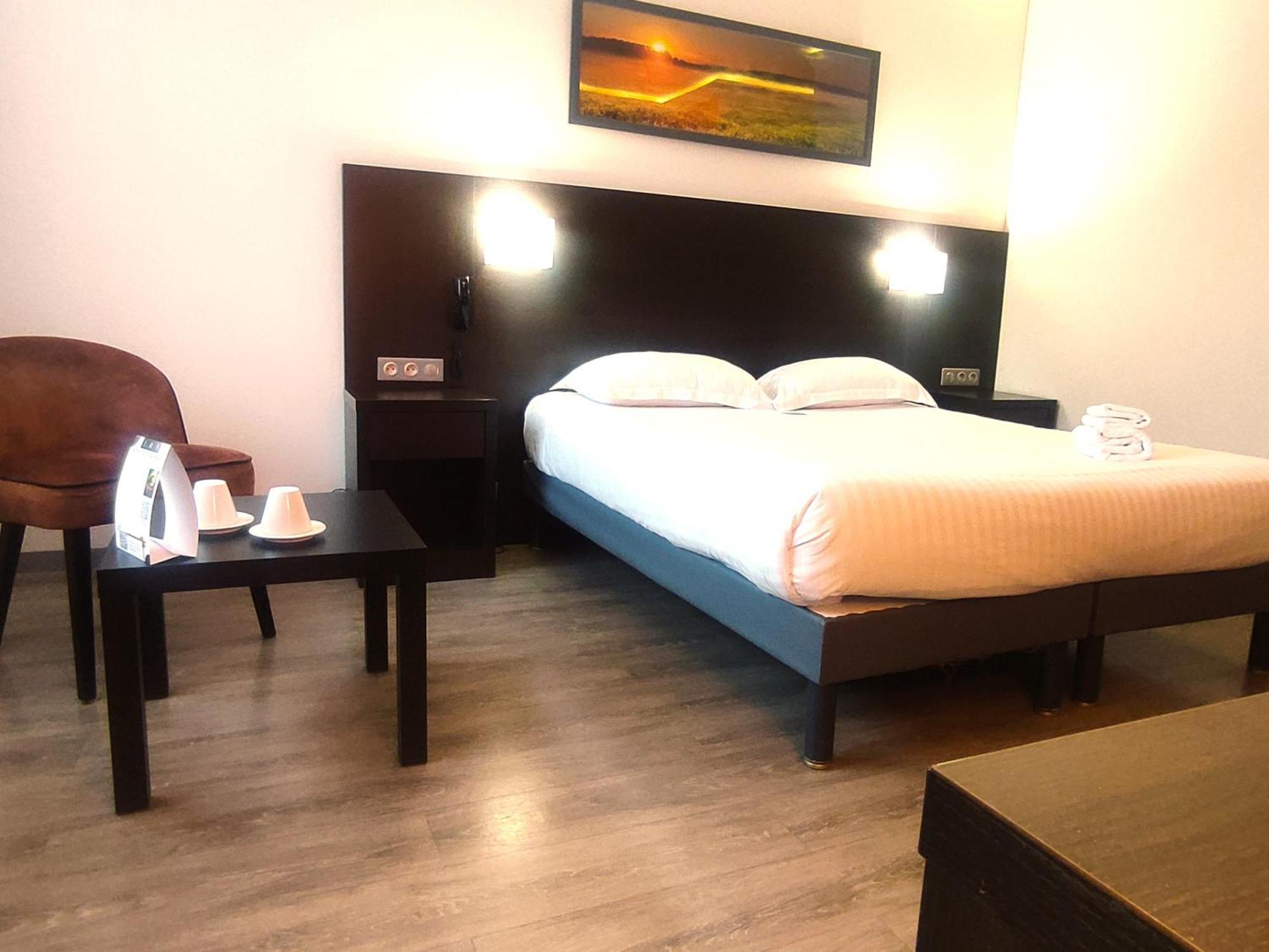 Contact Hotel Be Guest Limoges Sud Εξωτερικό φωτογραφία