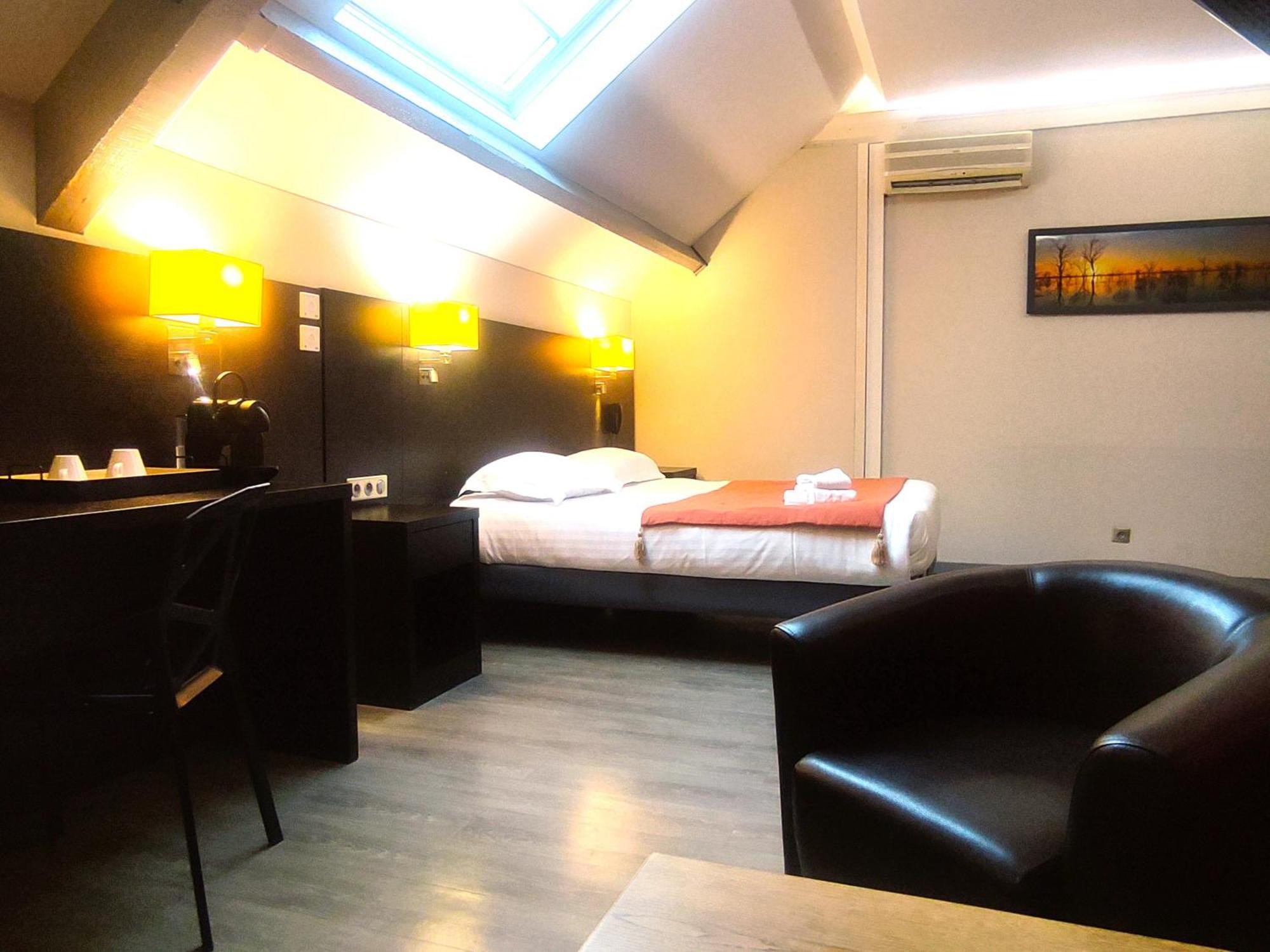 Contact Hotel Be Guest Limoges Sud Εξωτερικό φωτογραφία