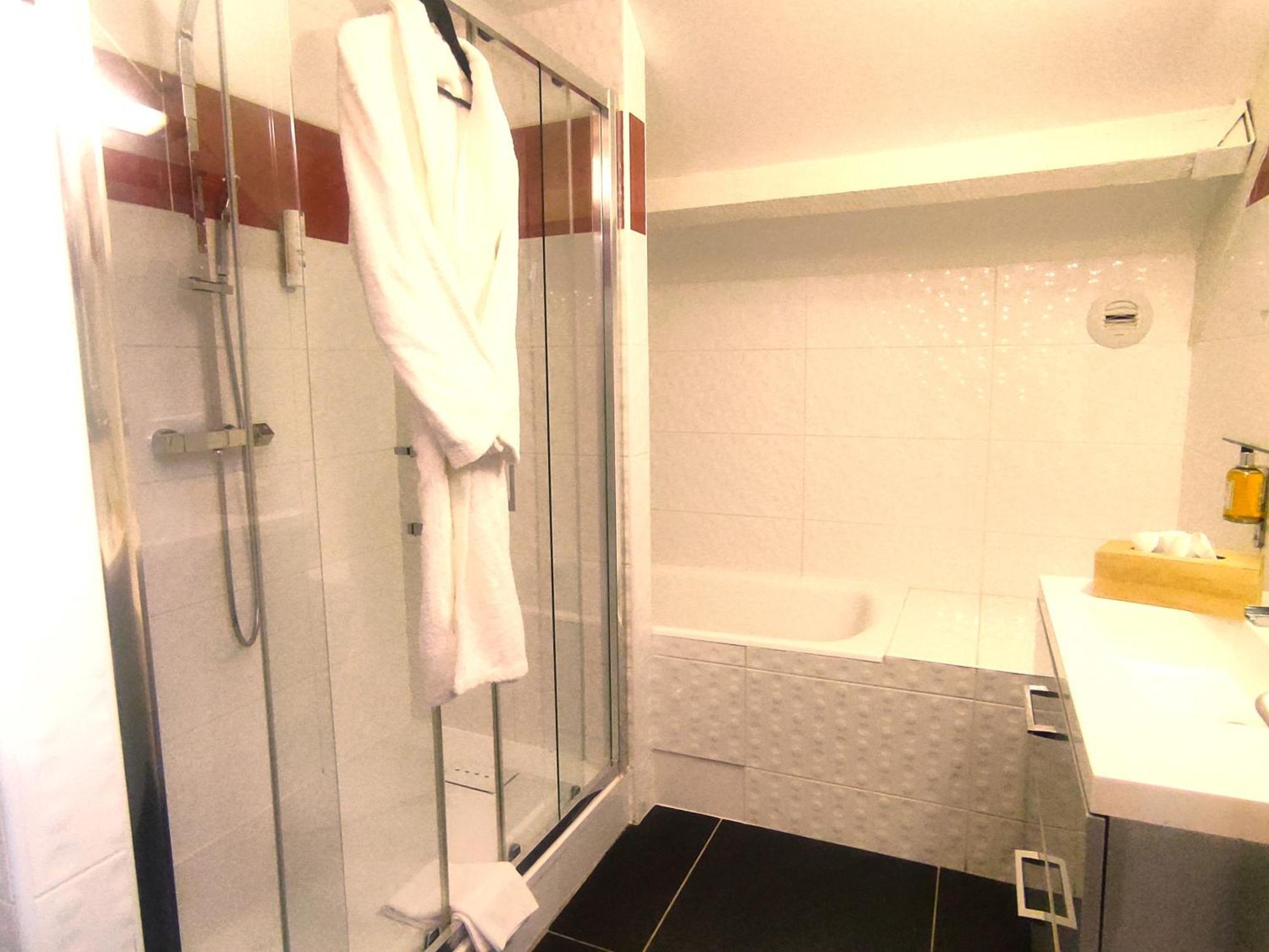 Contact Hotel Be Guest Limoges Sud Εξωτερικό φωτογραφία