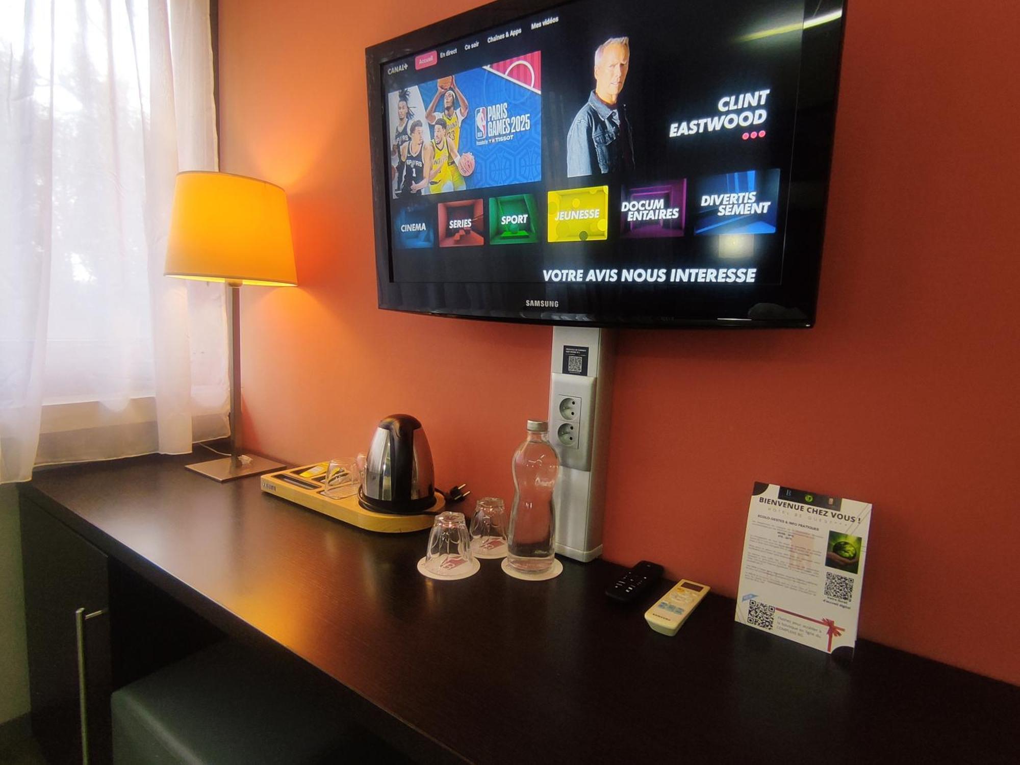 Contact Hotel Be Guest Limoges Sud Εξωτερικό φωτογραφία
